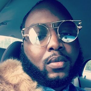 Meet your Posher, Gregory